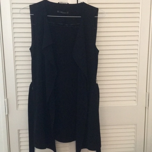 Zara open front black vest with removable belt - Picture 2 of 2